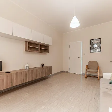 Apartment Vacanze Romane - Metro Teano & Wi-fi *