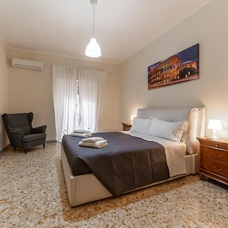 Apartment Vacanze Romane - Metro Teano & Wi-fi Rome